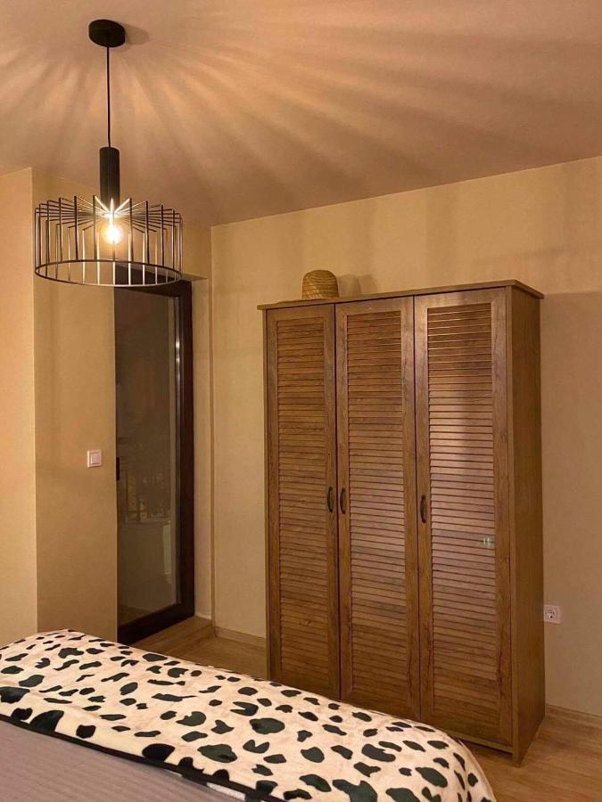 Stylish Urban Apart New 2021 Close To The Beach ヴァルナ エクステリア 写真