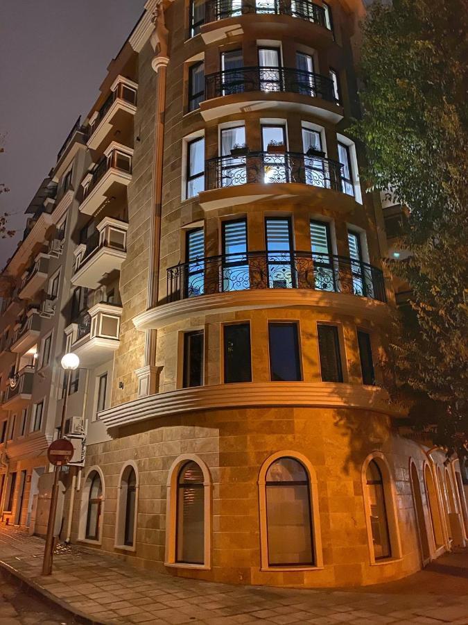 Stylish Urban Apart New 2021 Close To The Beach ヴァルナ エクステリア 写真